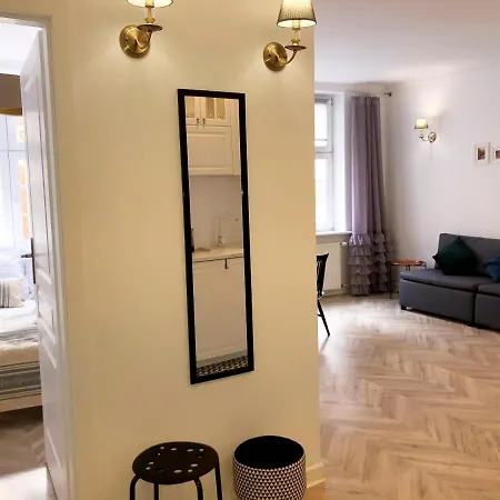 Maya's Flats & Resorts - Petite Mariacka Old Town Gdaňsk